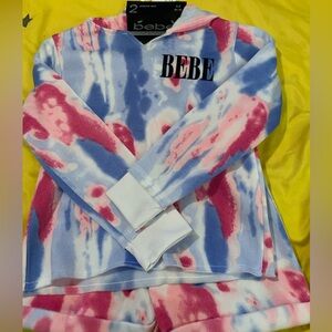 Beautifully-colored short with hoodie sets!